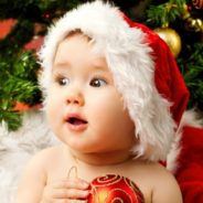 Le premier Noël de bébé, une période rêvée pour l’éveiller…