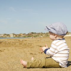 4 astuces pour ne pas perdre son enfant sur la plage